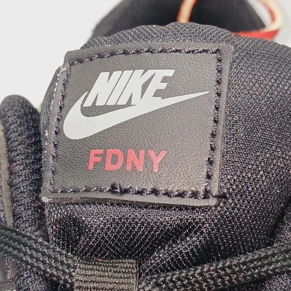 Nike Air Max 90 Premium 'FDNY' Streetwear Shoes Size 11 for Men - Picture 3 of 15